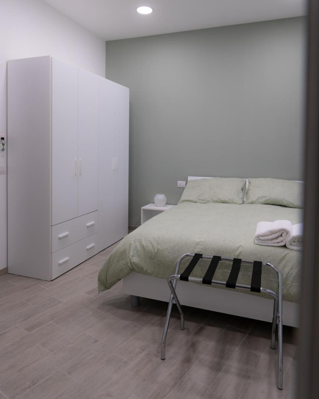 Hotel Dimora Cavour Nápoles Habitación foto